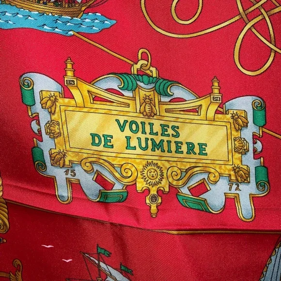 Hermes SILK SCARF “VOILE DE LUMIERE” 90cm square RED NWT/BOX - Picture 9 of 16